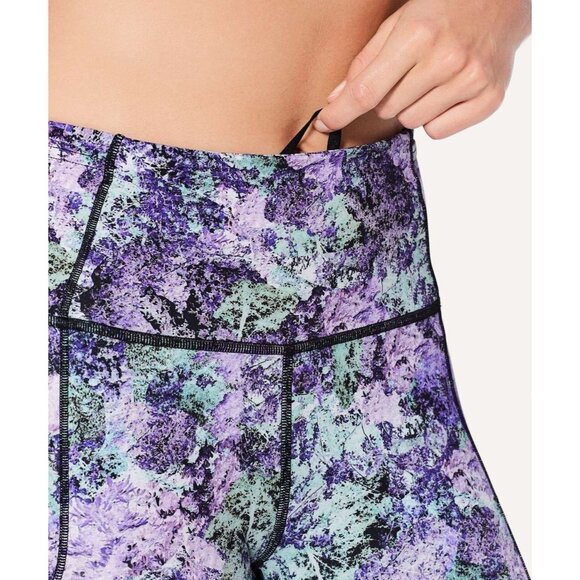 Lululemon Fast Free Crop II Nulux 19" Size 4 Vivid Vision Multi Black - Picture 9 of 9